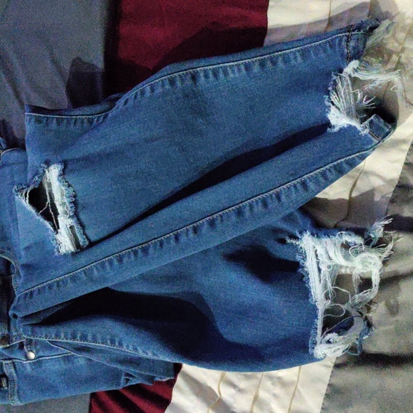 Plus size skinny - Picture 4 of 4